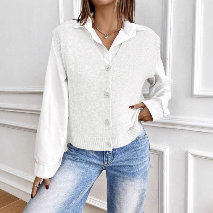 Ladies Knit Vest with V-Neck and Stylish Buttons Mune