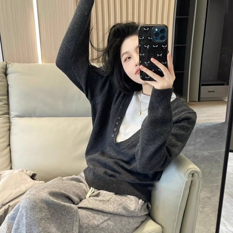 Women's Deep V-Neck Fine Knit Sweater with Layering Effect and Light Waist Definition Mune Fashion