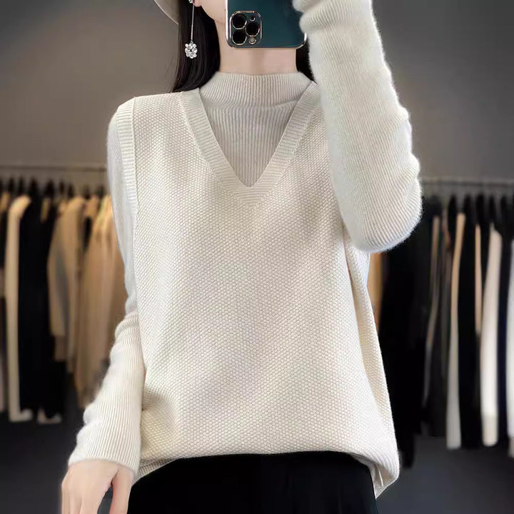 Ladies Oversize Knit Vest with Deep V-Neck and Fine Structure Mune Fashion