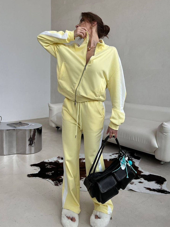 Women's loose zip sweat set with hood, high waistband and side contrast stripe Mune Fashion