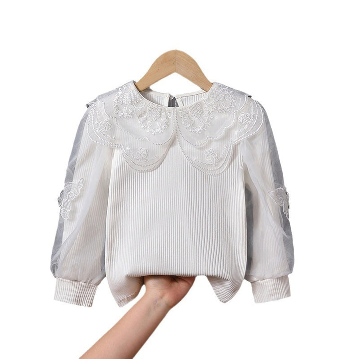 Girls fashionable blouse with elegant tulle sleeves and artistic lace decoration Mune Fashion