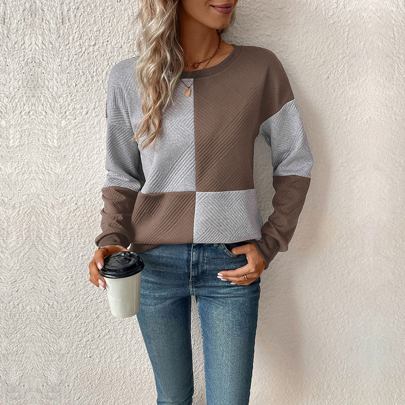 Ladies colorblock pullover with textured knit and round neck Mune Fashion