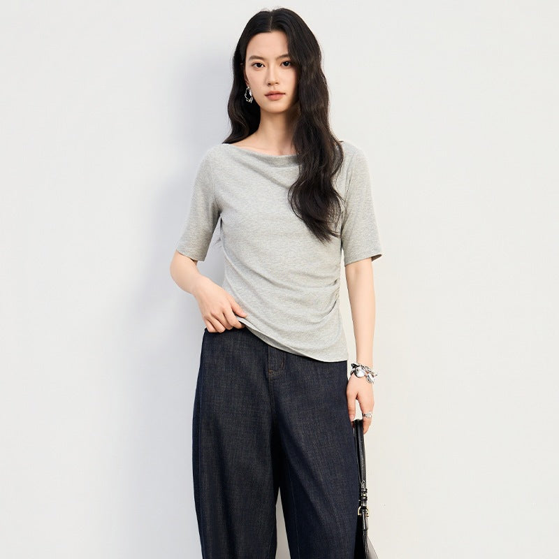 Women’s jersey top with boat neckline and side gathering Mune Fashion