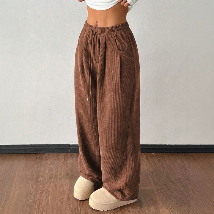 Ladies cord pants with wide leg, elastic waistband and drawstring Mune Fashion