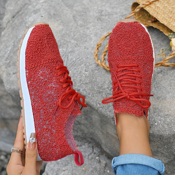 Women's Lightweight Sneakers with Crochet Tip Upper and Contoured Rubber Sole Mune Fashion
