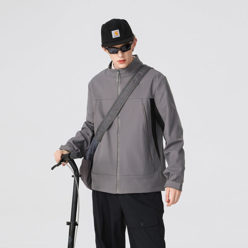 Herren Hybrid-Softshelljacke im Urban-Tech-Look mit hohem Stehkragen und verdecktem Reißverschluss Mune Fashion
