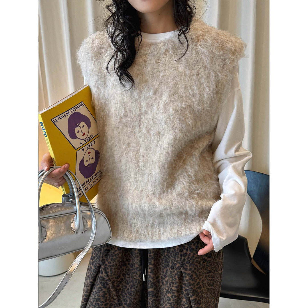 Women Fluffy Sleeveless Boxy Knit Vest with Soft Mohair Effect Mune Fashion