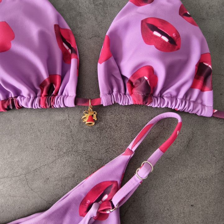Women's Triangle Bikini with Playful Lip Design Mune Fashion