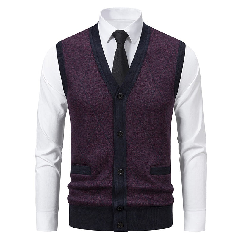 Men's fine-knit vest with V-neck, button placket and diamond pattern Mune Fashion