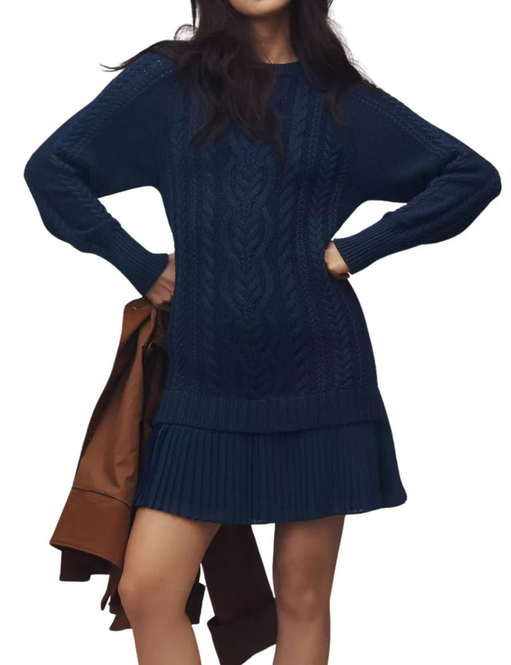 Women's cable knit sweater with tunic cut, cable pattern and ribbed cuffs Mune Fashion