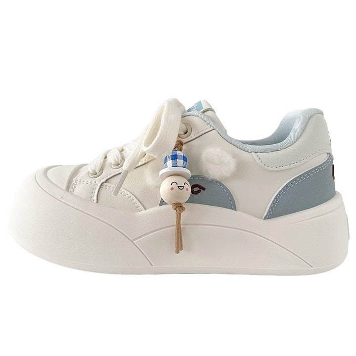 Women’s Fashion Sneakers with Decorative Applications and Cushioned Sole Mune Fashion