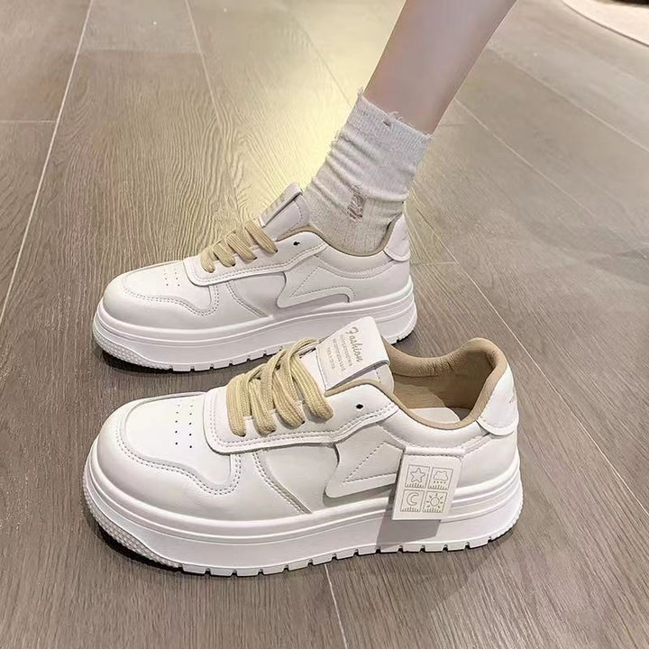 Women's sporty sneakers with voluminous sole and breathable upper material Mune Fashion