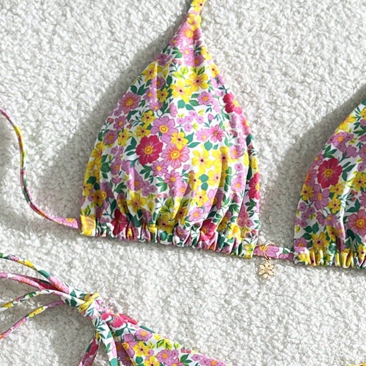 Women's Triangle Bikini with Playful Floral Design Mune Fashion