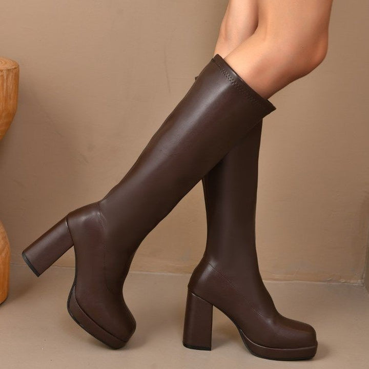Women's knee-high plateau boots with chunky block heel and high-gloss patent look Mune Fashion