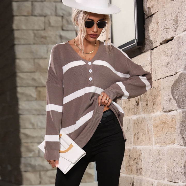 Women's Loose V-Neck Fine Knit Sweater with Button Placket and Dropped Shoulder Mune Fashion