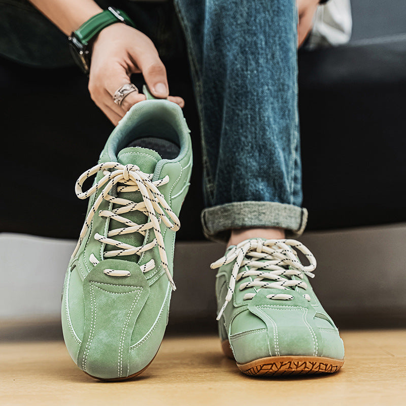 Unisex light suede look sneakers with padded comfort insole and grip rubber sole Mune Fashion