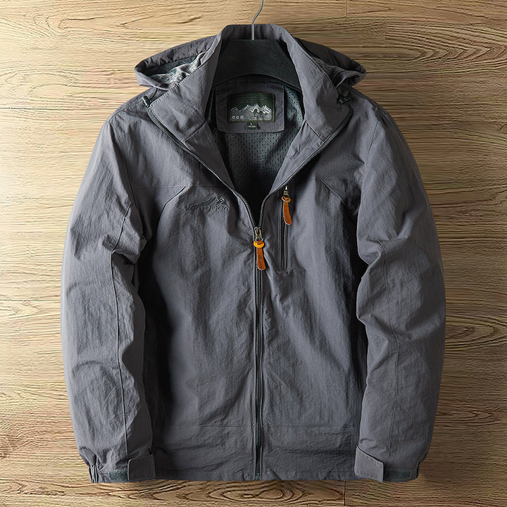 Men's Breathable Water-Repellent Outdoor Jacket with Hood and Zipper Mune Fashion