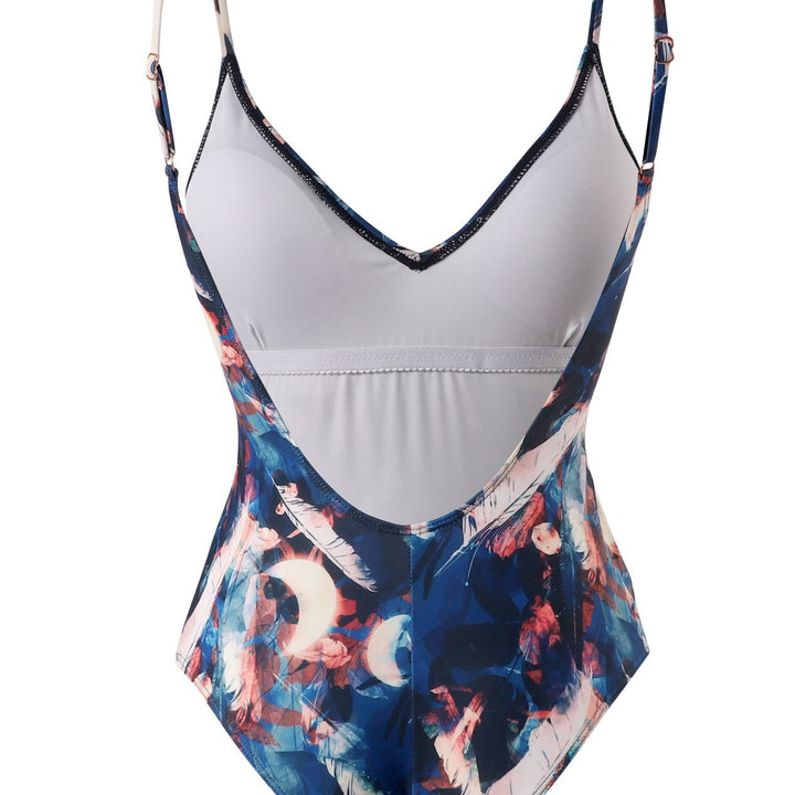 Women's Sporty One-Piece Swimsuit made of high-quality material Mune Fashion