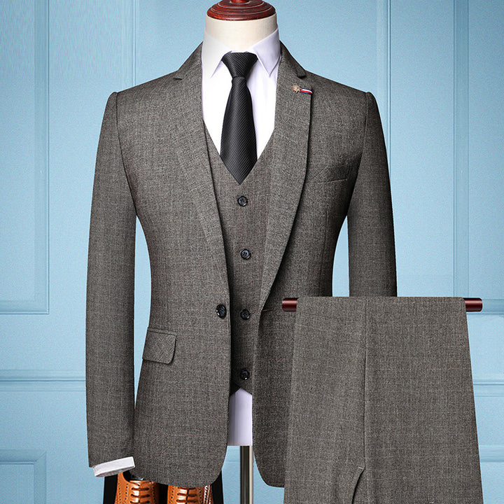 Men's Three-Piece Suit made of fine wool blend Mune Fashion
