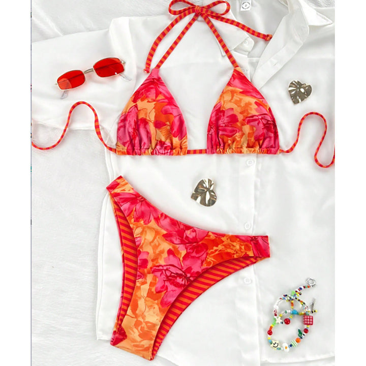 Ladies Triangle Bikini with trendy floral pattern Mune Fashion