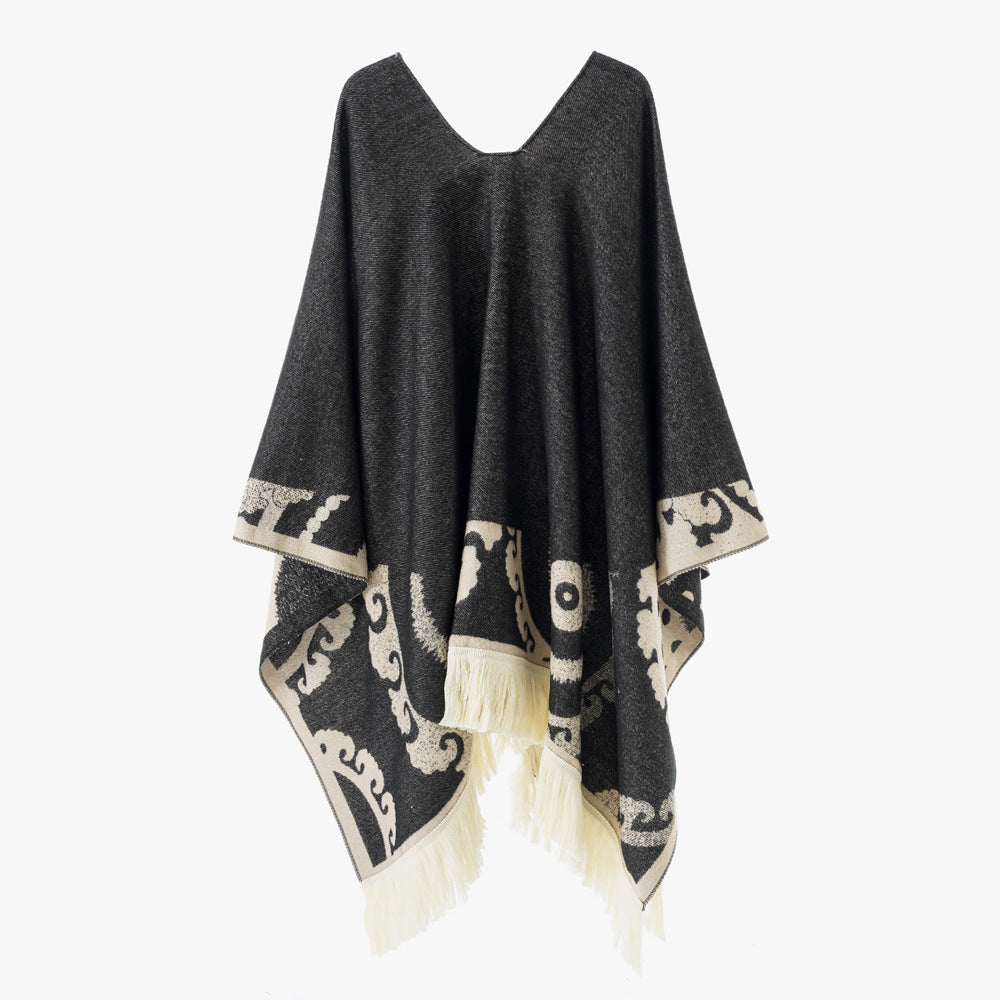 Women's wool blend medallion poncho with V-neck and fringe hem Mune Fashion