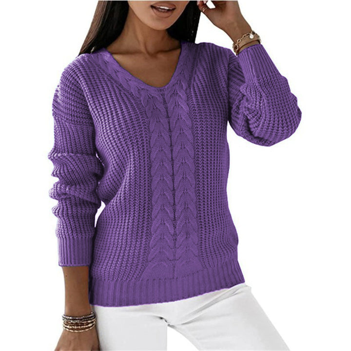 Women's chunky knit V-neck sweater with cable pattern and relaxed silhouette Mune Fashion