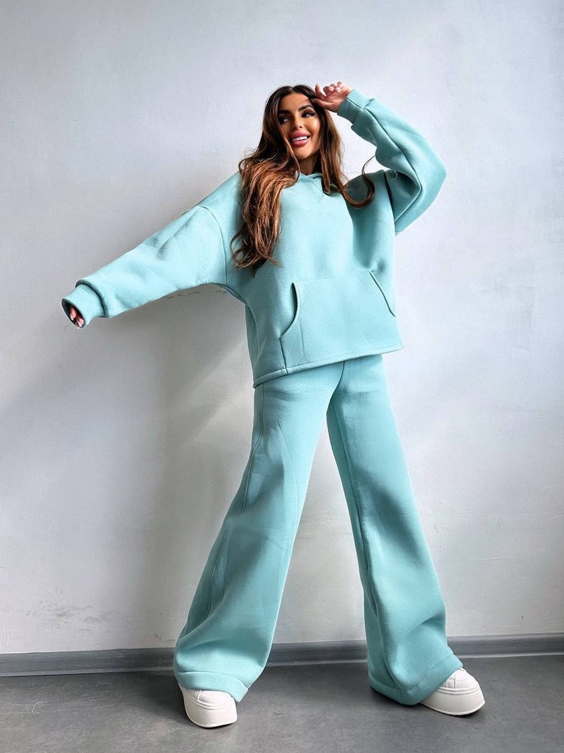 Ladies Cool Oversized Hoodie and Wide Leisure Pants Mune