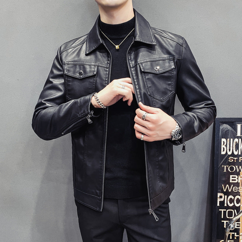 Men's leather-look trucker jacket with zipper, flap pockets and fitted silhouette Mune Fashion