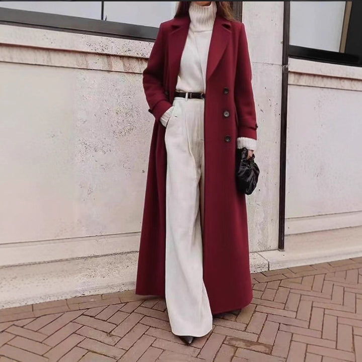 Women's long double-breasted wool coat with lapel collar and tailored silhouette Drune