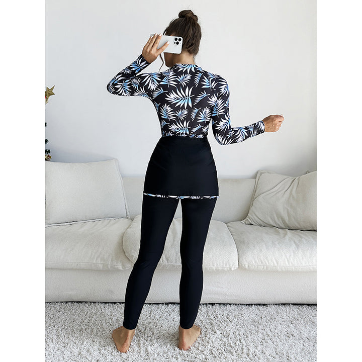Ladies sporty swimsuit top with long sleeves and fashionable wrap skirt Mune Fashion
