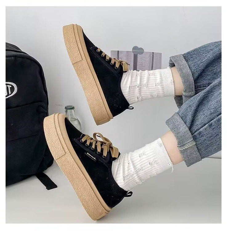 Women's Platform Sneakers with luxurious suede upper material and trendy lace-up design Mune Fashion