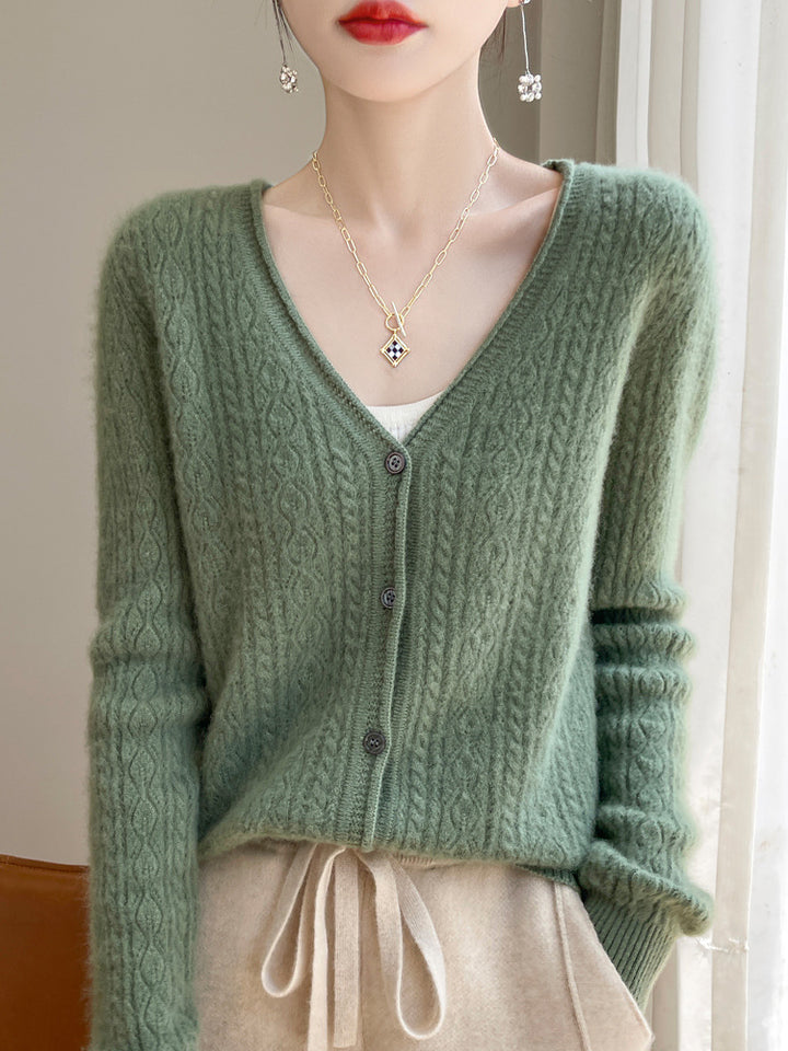 Women's Short Cable Knit Cardigan in Mohair Look with V-Neck and Ribbed Cuffs Mune Fashion