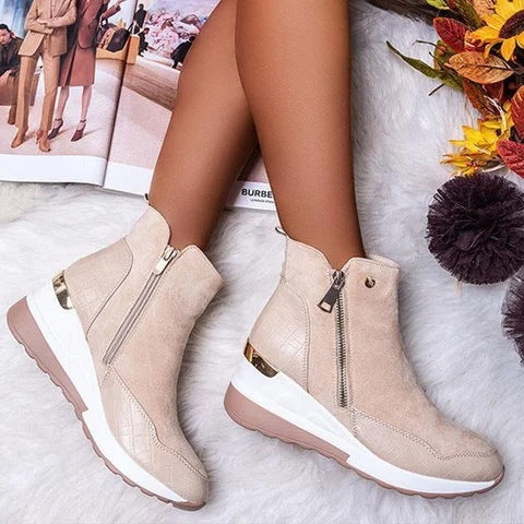 Ladies wedge sneaker ankle boot with suede and croc embossing Mune Fashion