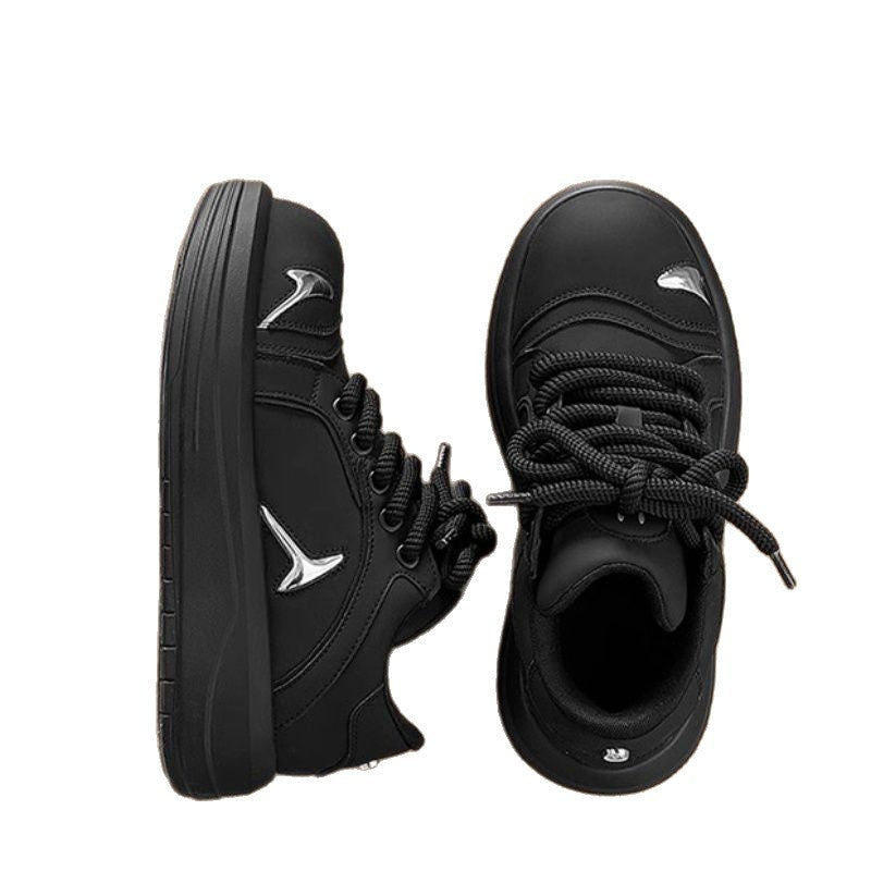 Women's sporty sneakers with shock-absorbing sole and modern design Mune Fashion