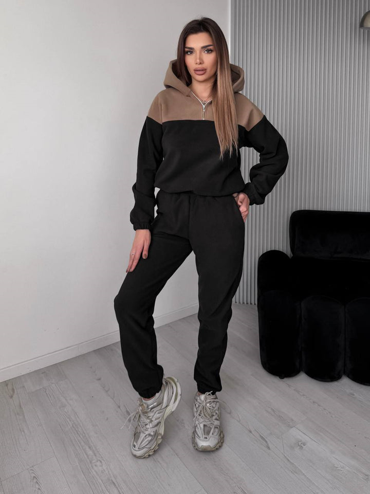 Women Two-Piece Color Block Loungewear Set with Half Zipper and Slim Jogging Pants Mune Fashion