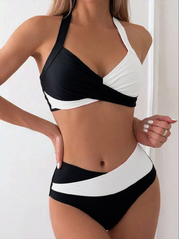 Women's Stylish Bikini with Asymmetrical Cut and Contrast Details Mune Fashion