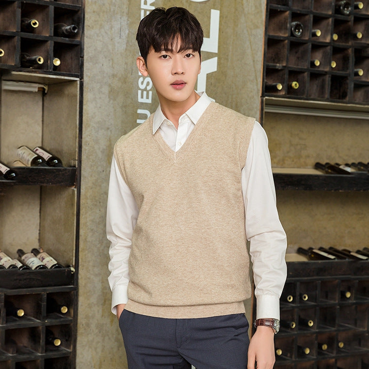 Men's Sleeveless Fine Knit Vest with V-Neck and Fine Cotton Blend Mune Fashion