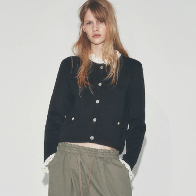 Women's Short Cut Fine Knit Cardigan with Round Neck, Decorative Buttons and Flap Pockets Mune Fashion
