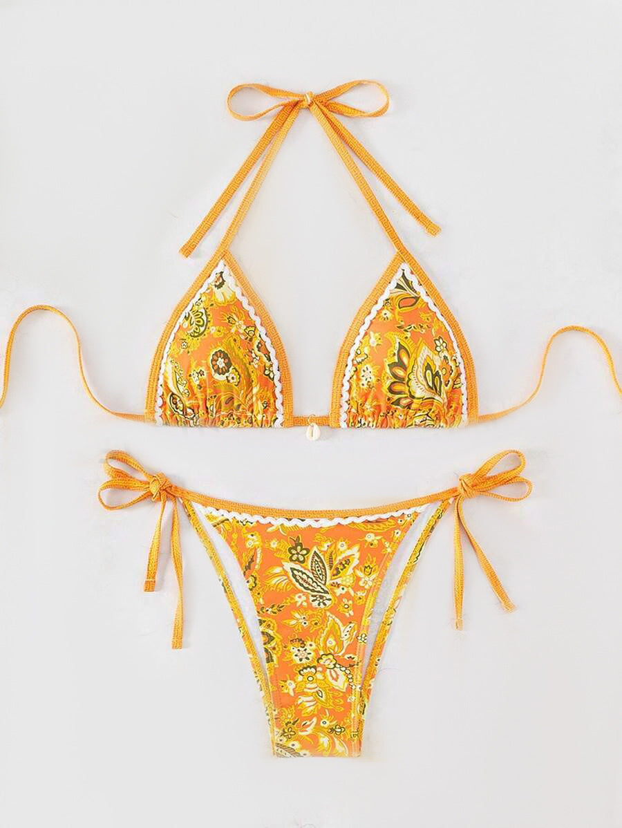 Ladies Triangle Bikini with Floral Vintage Pattern Mune Fashion
