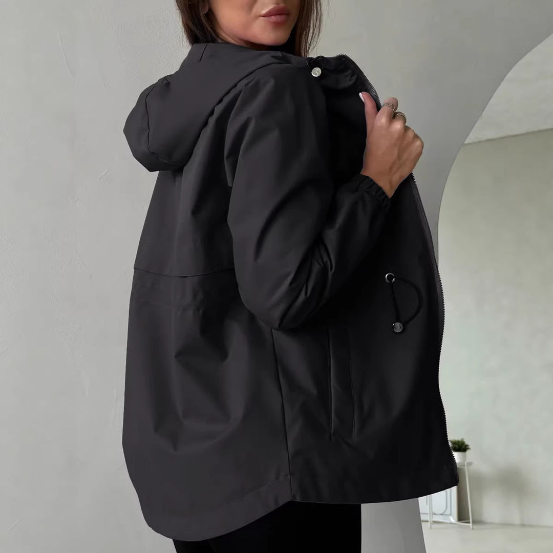 Women's sporty outdoor jacket