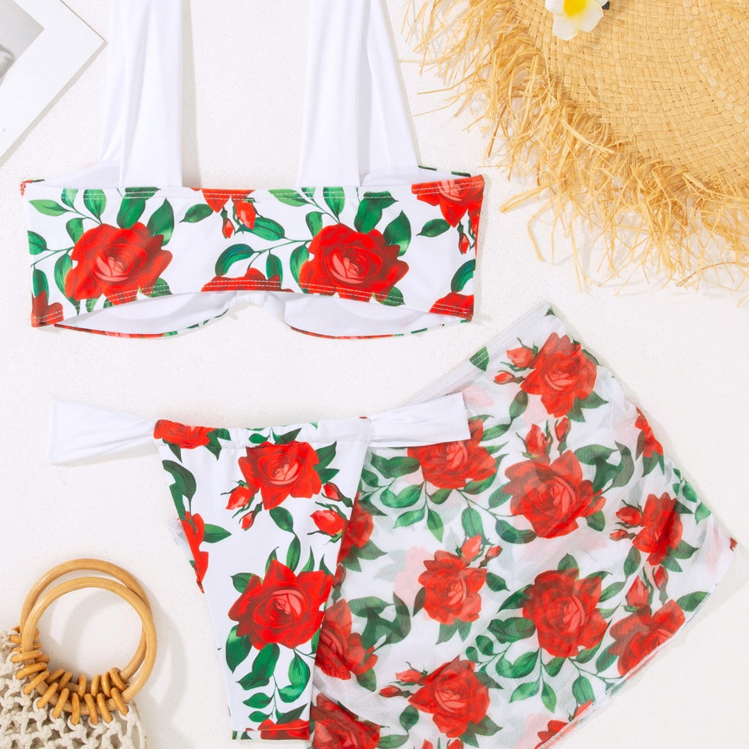 Women's Bikini Set with Ruffles and Wide Straps Mune Fashion