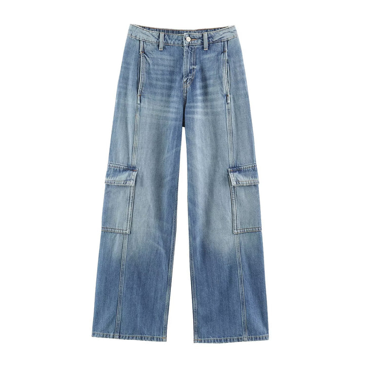Ladies Wide Cargo Jeans with High Waist, Flap Pockets and Decorative Seams