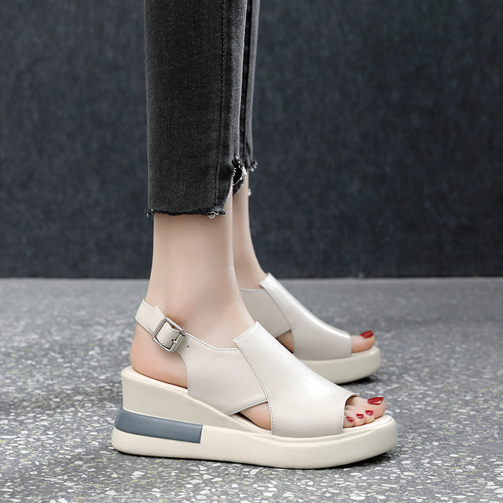 Ladies Modern Platform Sandal with ergonomic memory footbed, adjustable heel strap and non-slip rubber sole Mune Fashion