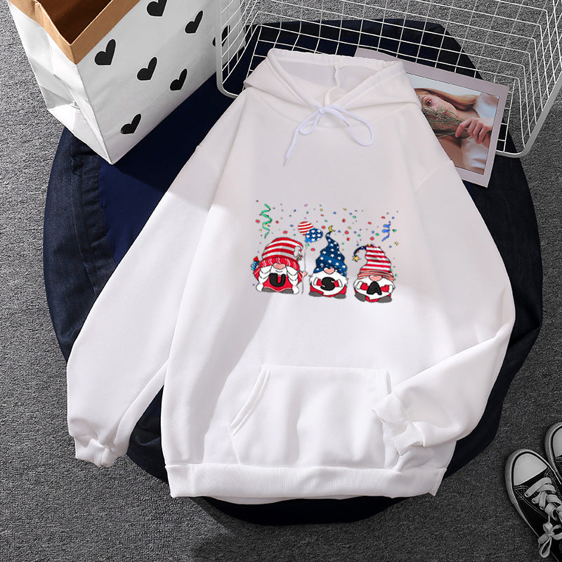 Women's hoodie with patriotic garden gnome print, brushed fleece lining, oversized cut, and kangaroo pocket Mune Fashion