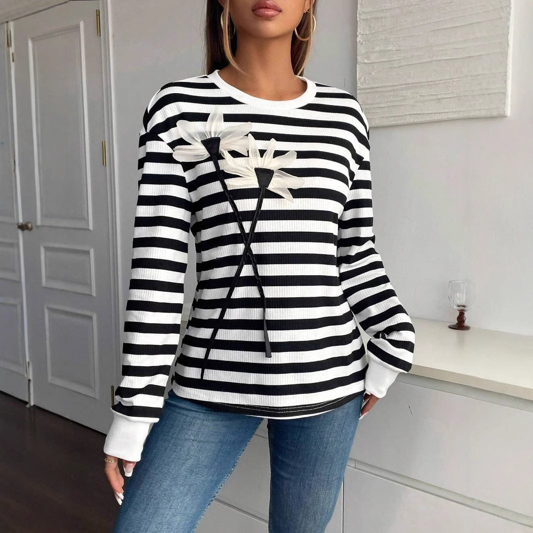 Women's striped rib long-sleeve shirt with three-dimensional flower appliqué and round neck Mune Fashion