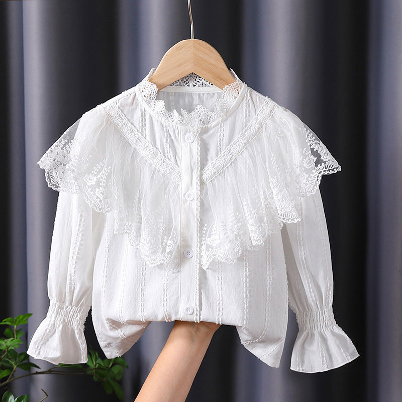 Girls' blouse with romantic lace details Mune Fashion
