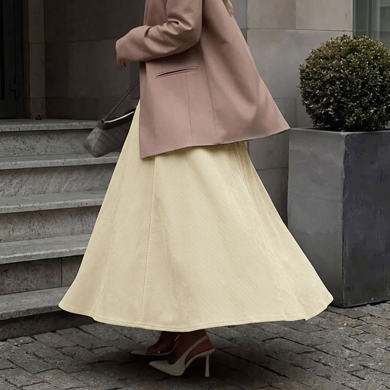 Women Elegant Pleated Skirt with Belt Details Mune Fashion