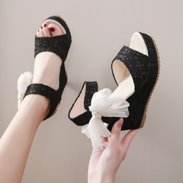 Women nan romantic wedge sandal with lace look and organza bow Mune Fashion