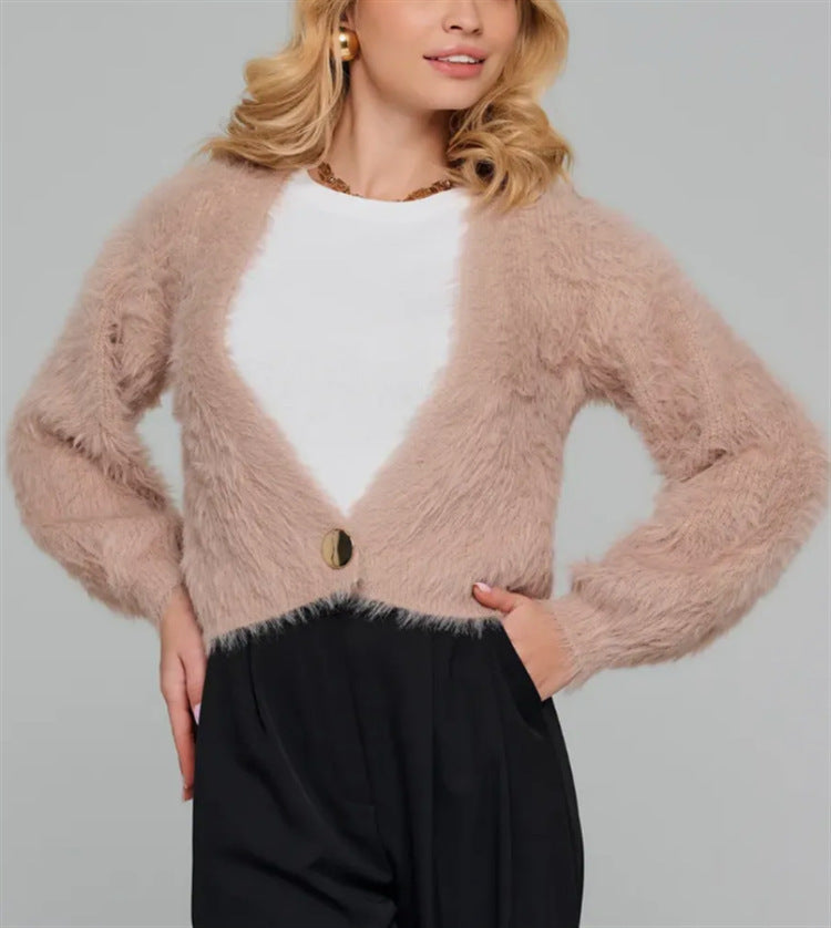Women's Short Fluffy Faux Fur Cardigan with Open Cut and Raglan Sleeves Mune Fashion