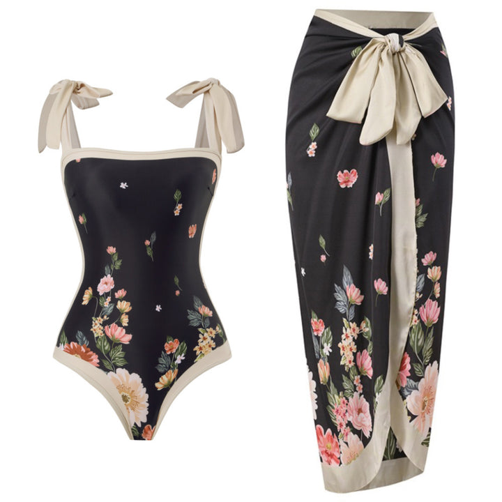 Women Elegant Swimsuit with Floral Design Mune Fashion